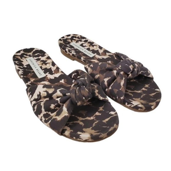 Veronica Beard Shoes - NEW Veronica Beard Etra Knotted Leopard Sandal 8.5
